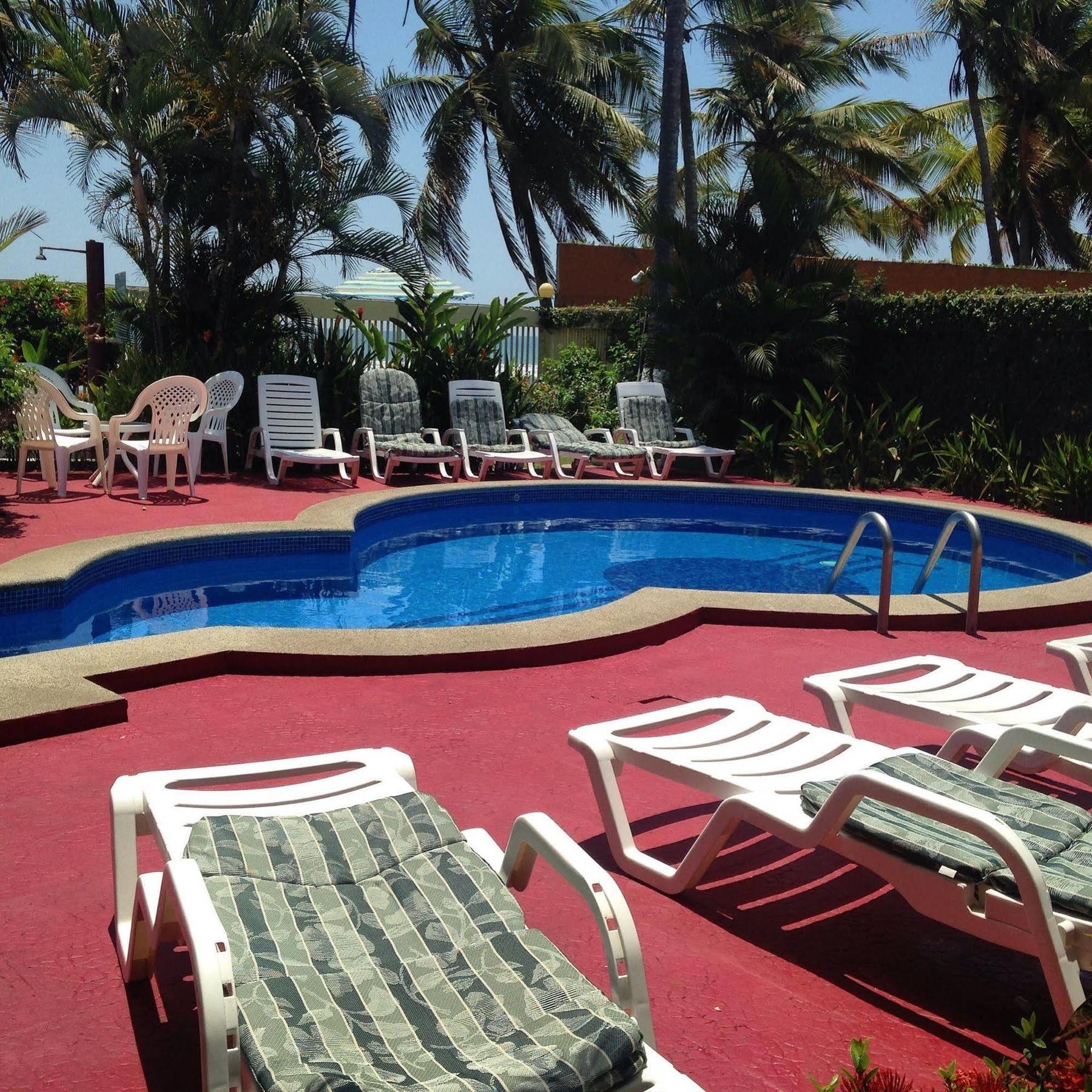Hotel Mango Mar Jacó Екстериор снимка