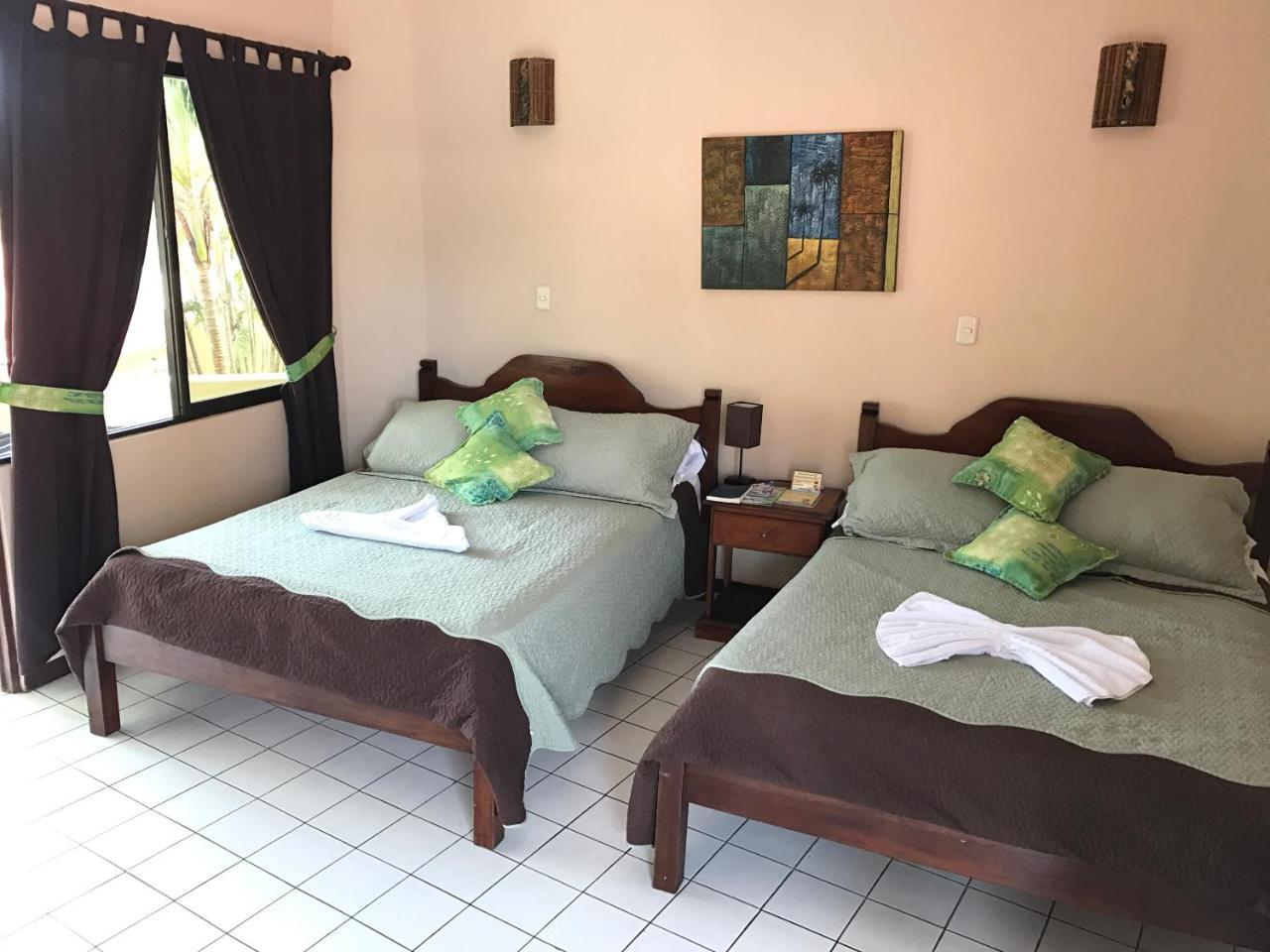 Hotel Mango Mar Jacó Екстериор снимка